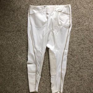 Ariat breeches. White. 32R